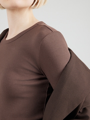 VERO MODA - Camiseta 'VMCHLOE' en marrón