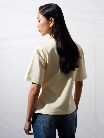 Maglietta di Dilvin in beige