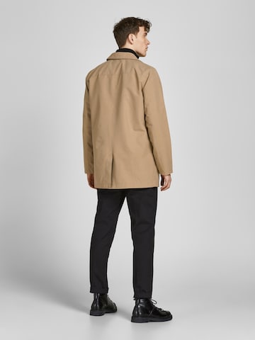 Manteau mi-saison 'Brandon' JACK & JONES en marron