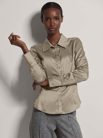Chemisier MADELEINE en beige : devant