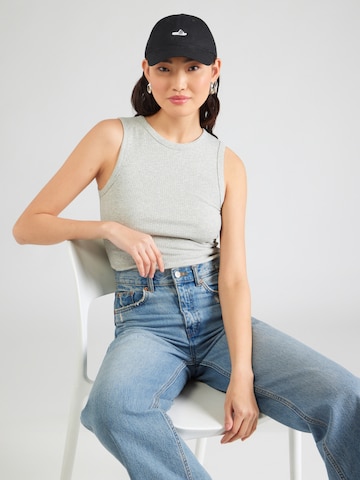 GAP Top in Grey: front
