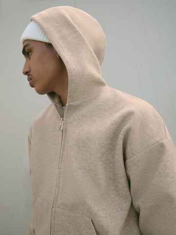 Bershka Sweat jacket in Beige