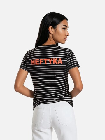HEFTYKA Shirt 'STRIPE TEE'‌‌‌‌‌‌‌‌‌ in Schwarz