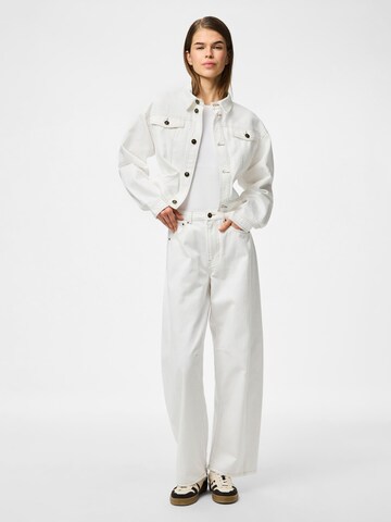 PIECES Between-Season Jacket 'PCFine' in White