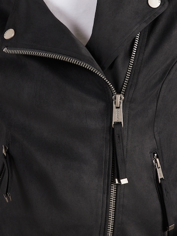 GUESS Between-Season Jacket 'NEW MONICA' in Black