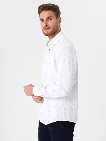 Coupe regular Chemise Dandalo en blanc