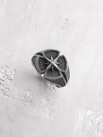 REYTEL Ring 'COMPASS' in Silber: Vorderseite