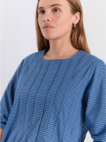 T-shirt ' Soffie ' NORR en bleu : devant
