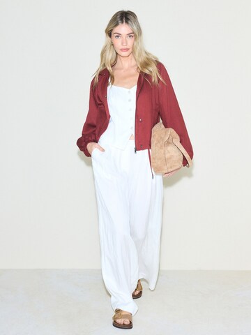 Next Kurtka przejściowa w kolorze czerwony