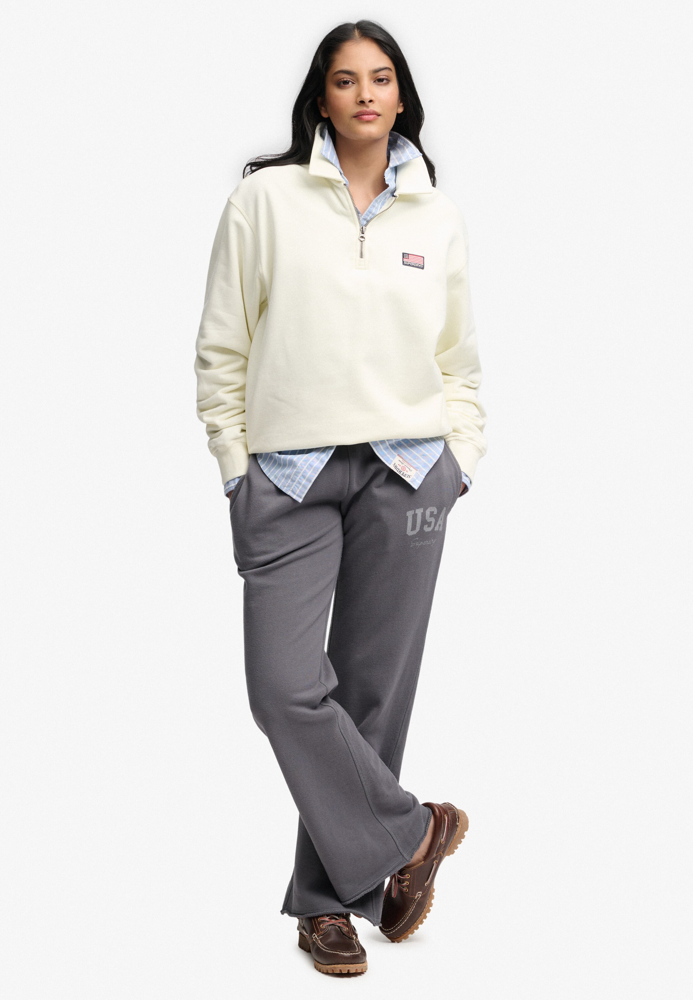 Superdry & Co Regular Pants in Grey