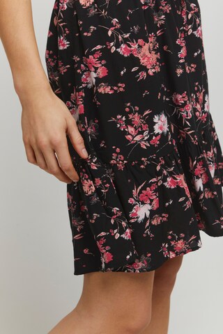 b.young - Falda en negro