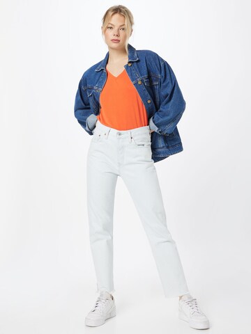 T-shirt 'FILLI' VERO MODA en orange