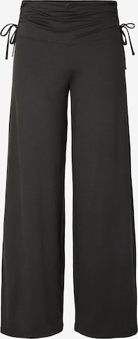 PIECES - Pantalón 'PCRoya' en negro: frente