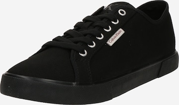Baskets basses 'ESS' Calvin Klein Jeans en noir : devant
