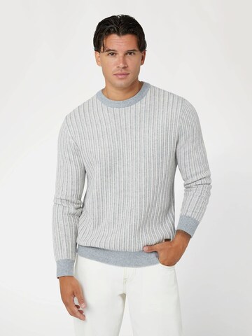 Pull-over GUESS en gris : devant