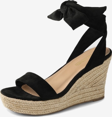 Dream Pairs Sandals in Black: front