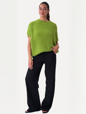Pullover 'Chloe' di TEESHOPPEN in verde: frontale