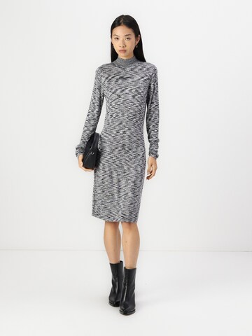 Robes en maille KARL LAGERFELD JEANS en gris