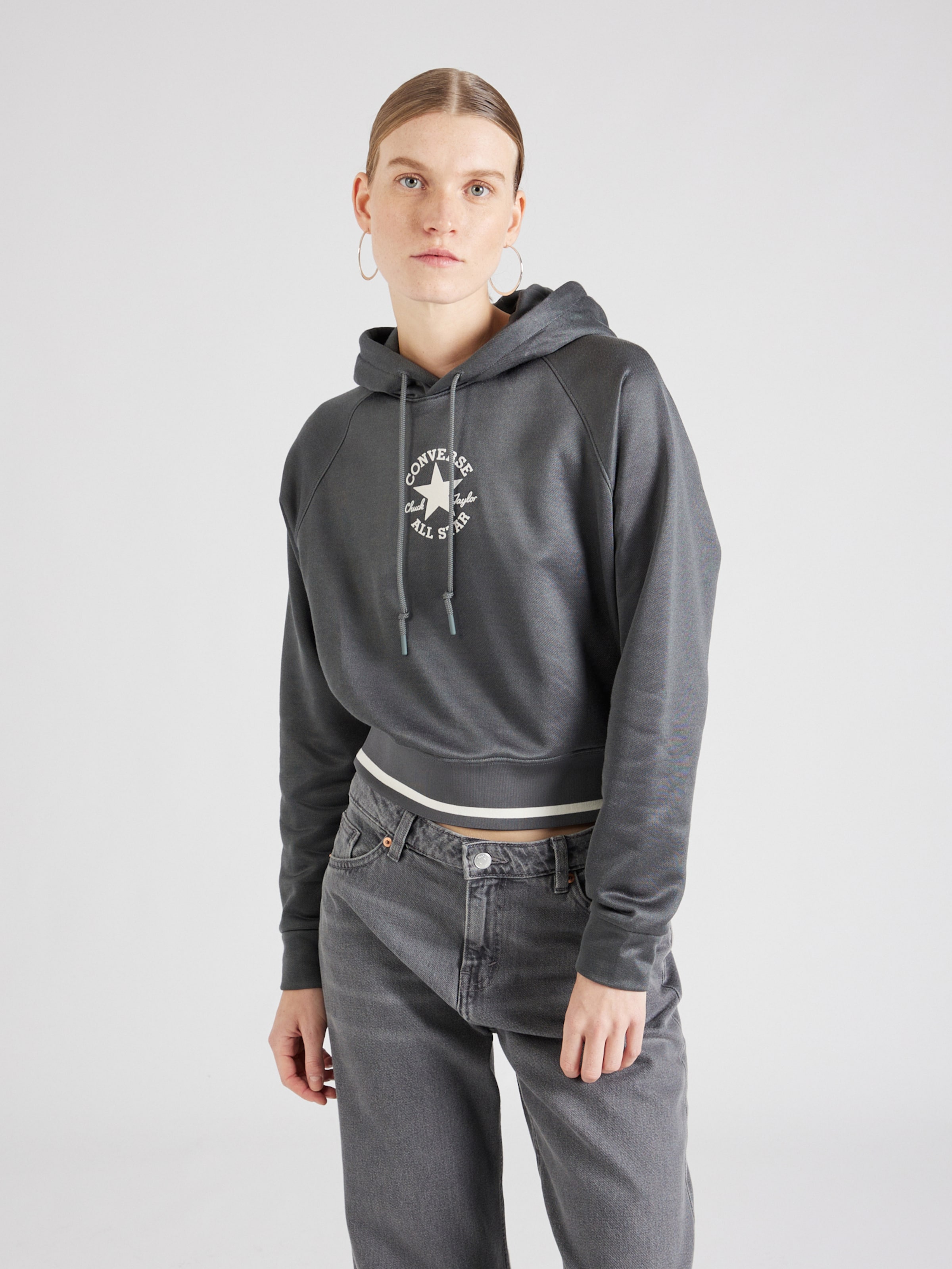 Chuck taylor sweatshirt store