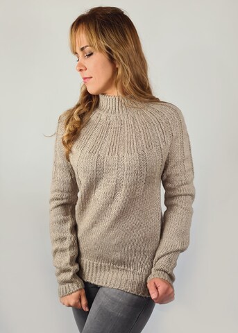 Heimatliebe Sweater in Beige