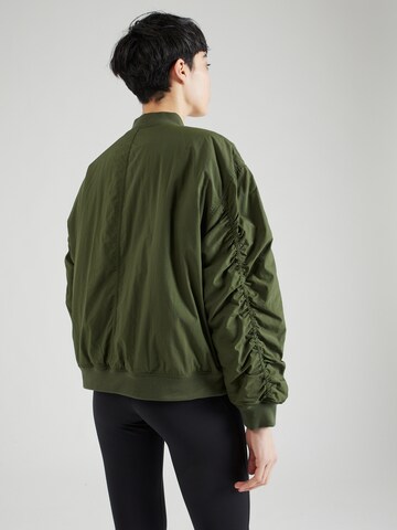 Veste mi-saison 'Heritage' new balance en vert