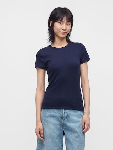 T-shirt GAP en bleu : devant