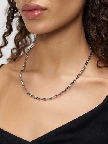 Chaîne Liebeskind Berlin en argent : devant