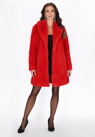 faina Wintermantel 'Fashion Look' in Rood