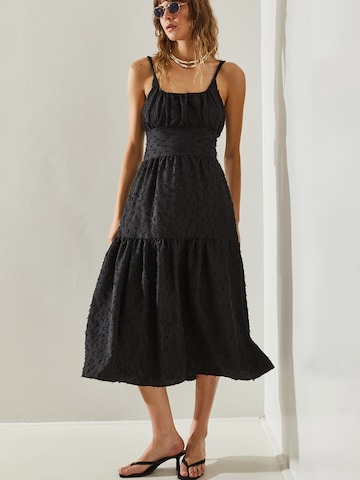 Bianco LucciHaljina - crna boja: prednji dio