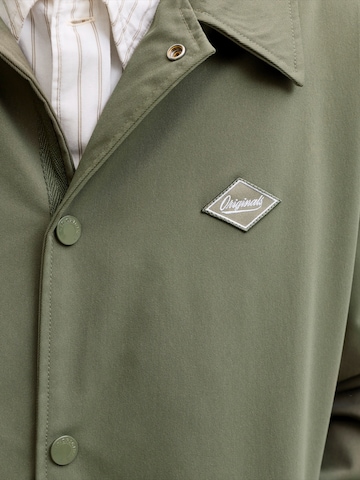 JACK & JONES Between-Season Jacket 'JORCATSKILLS' in Green