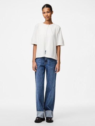 Cardigan 'PCBree' PIECES en blanc