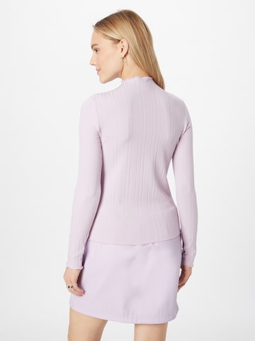 Tricou de la Mavi pe mov