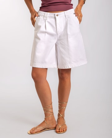 THE-ARE Wide leg Jeans in White: front