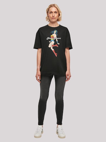 F4NT4STIC Oversized shirt 'Wonder Woman Jump' in Zwart