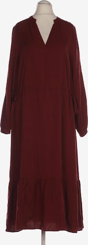 LOVJOI Dress in XS in Red: front