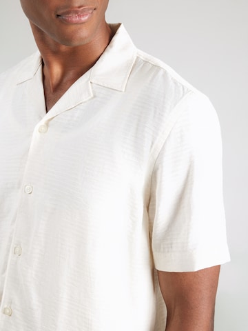 Lindbergh Regular fit Πουκάμισο σε μπεζ