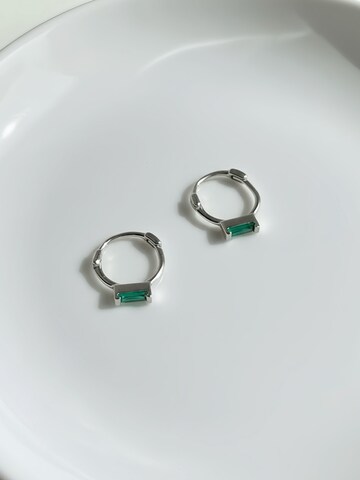 Kamakula Earrings 'Green Baguette' in Silver