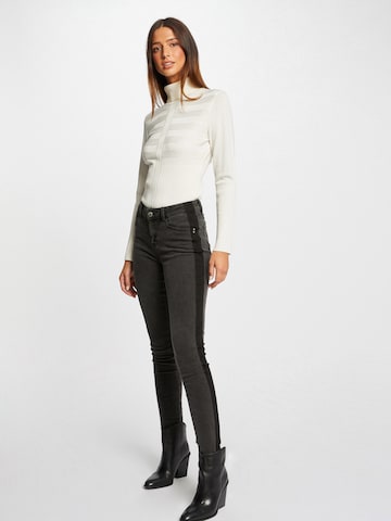 Morgan Skinny Jeans in Grau