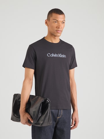 Calvin Klein T-Shirt in Schwarz: Vorderseite