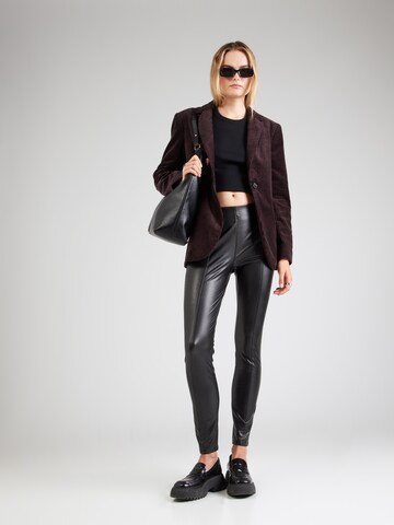 Skinny Leggings di COMMA in nero