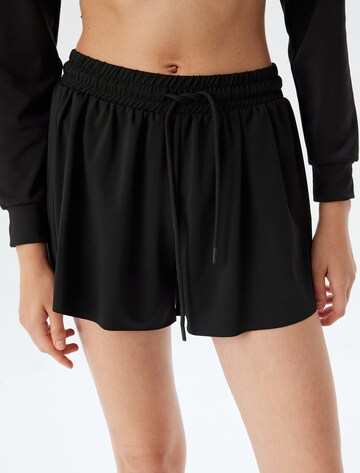 Koton Loosefit Broek in Zwart