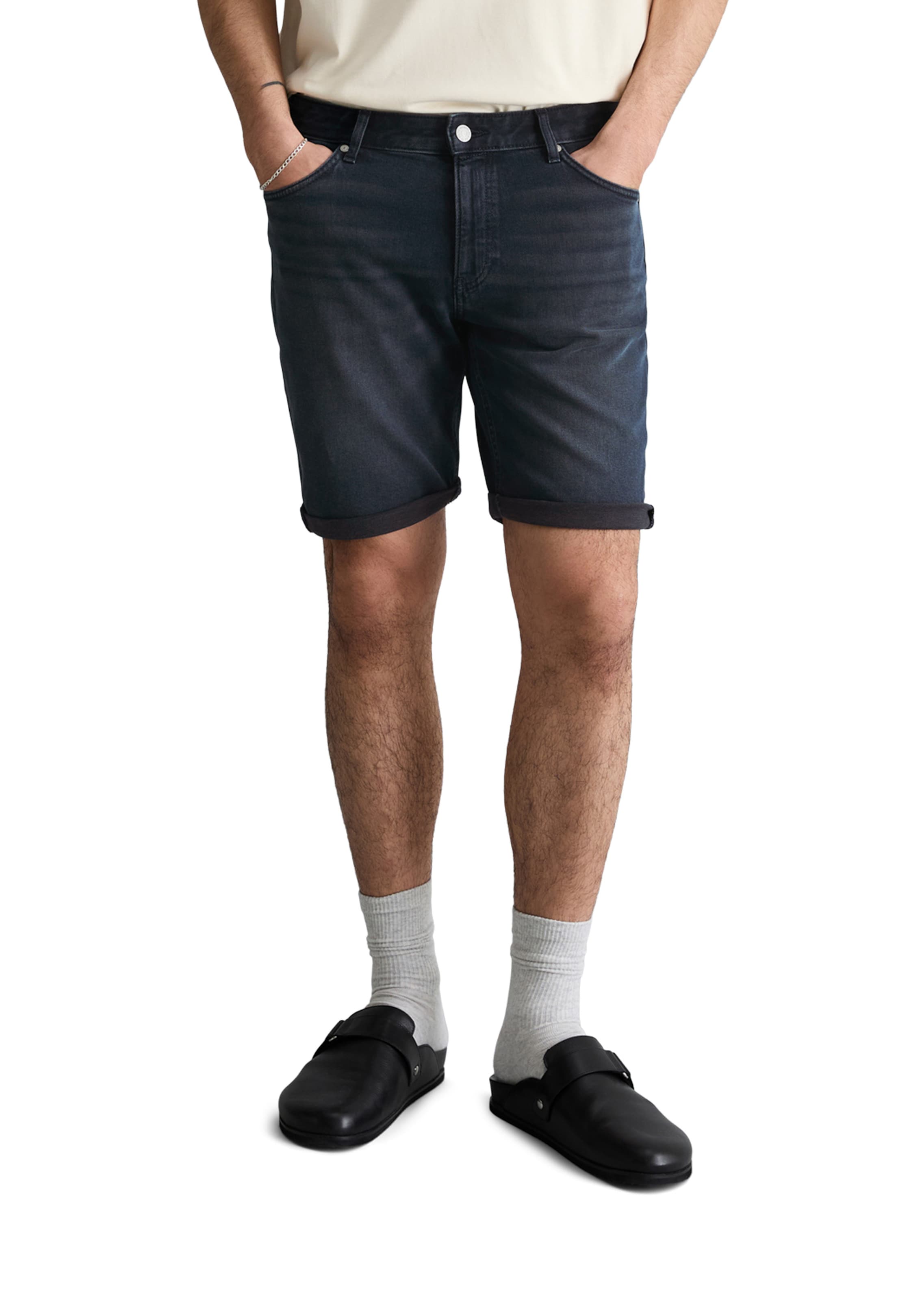 Marc O'Polo DENIM Tapered Jeans in Blue: front