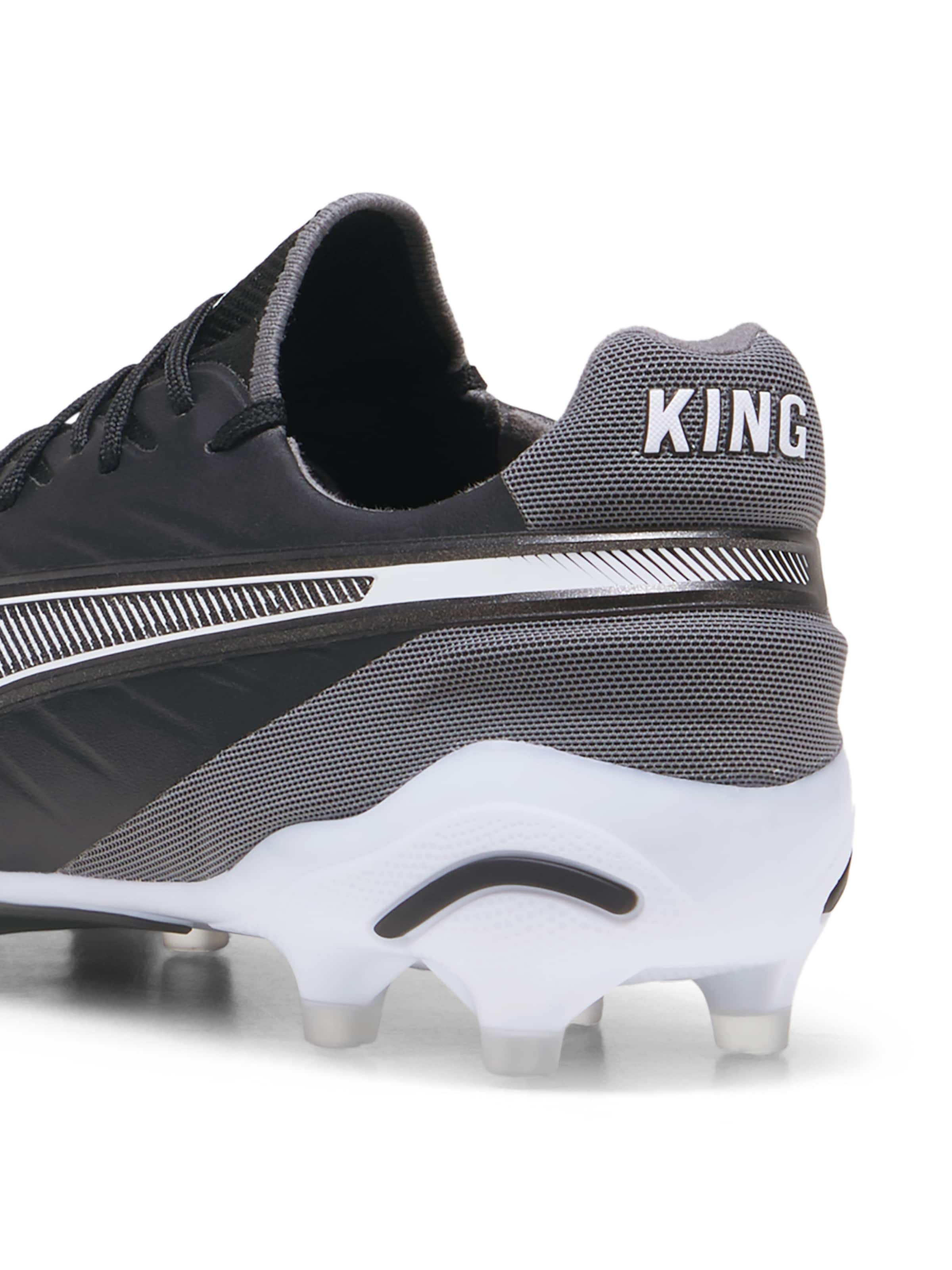 PUMA Παπούτσι ποδοσφαίρου 'King Ultimate' σε μαύρο