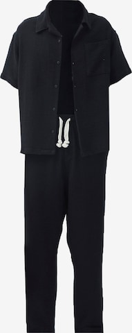VAMOS CLO Trousers 'Tarn' in Black: front