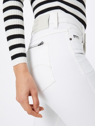 G-Star RAW Regular Jeans 'Noxer Straight' in White