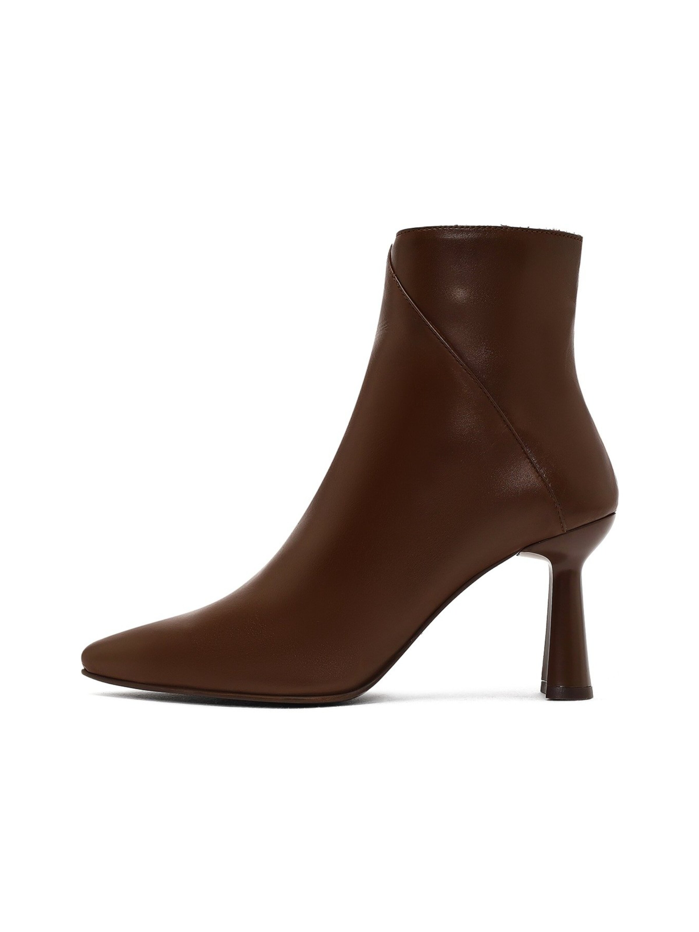 Derimod Booties in Brown: front