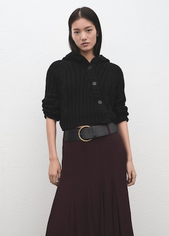 MANGO Strickjacke 'Erivo' in Schwarz: Vorderseite