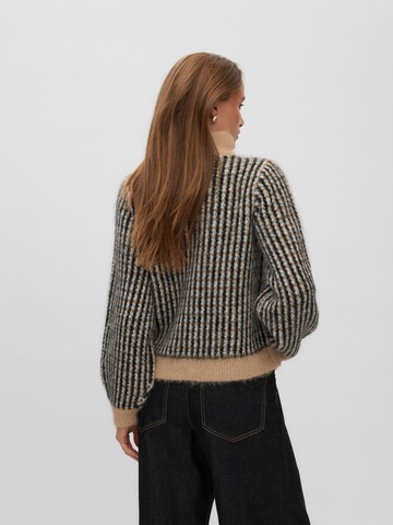 VERO MODA Sweater in Beige