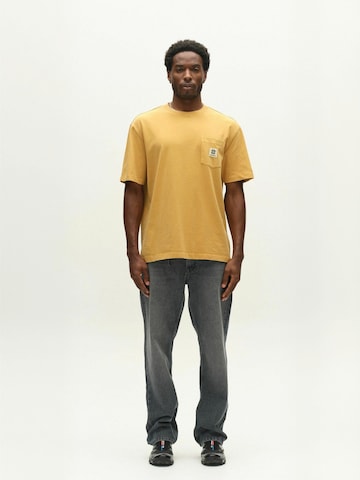 GABBA Comfort Fit T-shirt ' GABnigel ' in Gelb