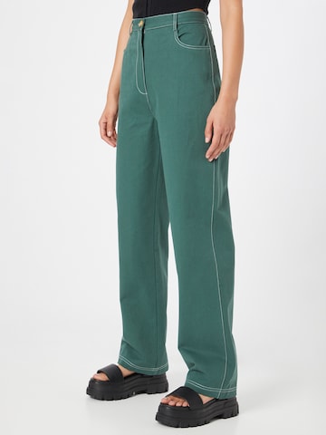 Nasty Gal Loose fit Trousers in Green: front